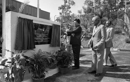KL01_18022015_ONGKILI_RASMI