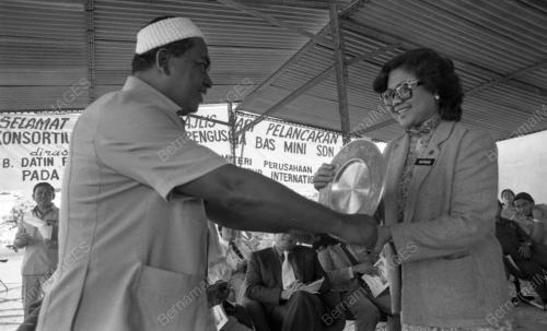 KL01_18022015_RASMI_BAS