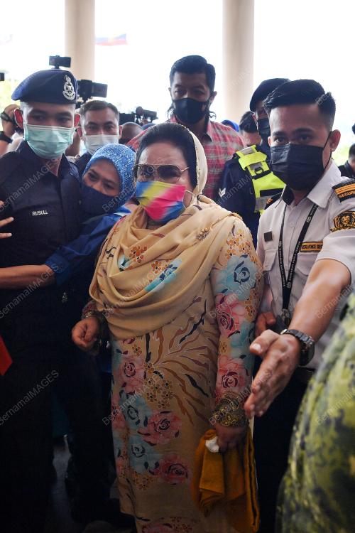 DATIN SERI ROSMAH MANSOR
