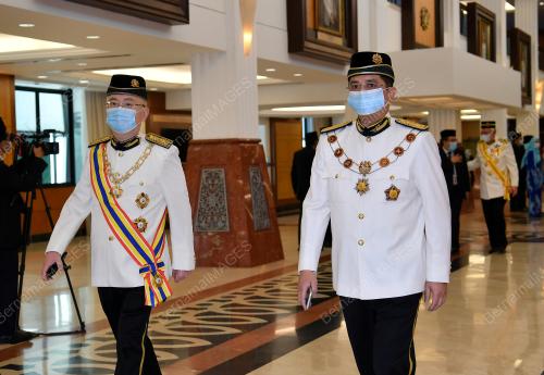 ISTIADAT PEMBUKAAN MESYUARAT PENGGAL KETIGA MAJLIS PARLIMEN KE-14