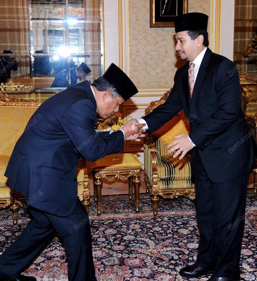 TUANKU MIZAN ZAINAL ABIDIN