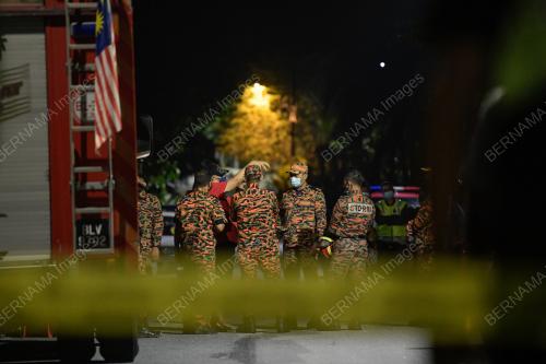 TANAH RUNTUH DI JALAN KEMENSAH HEIGHT