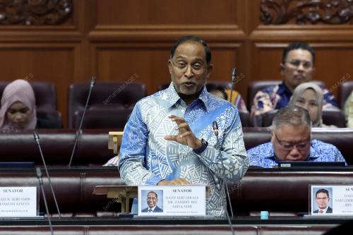 KL01_18122025_DEWAN_NEGARA