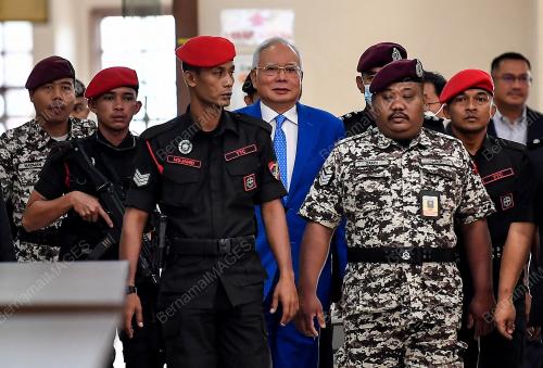 DATUK SERI NAJIB TUN RAZAK