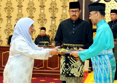 KL01_19022014_AGONG_HAKIM