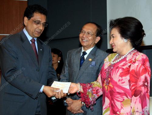 ROSMAH MANSOR