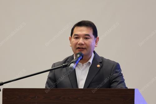 DATUK SERI RAFIZI RAMLI