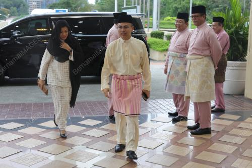 FAHMI FADZIL