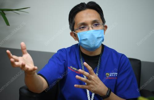 DR MOHD AFIQ MOHD NOR