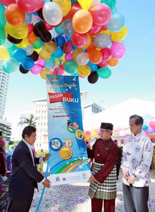 RASLIN ABU BAKAR