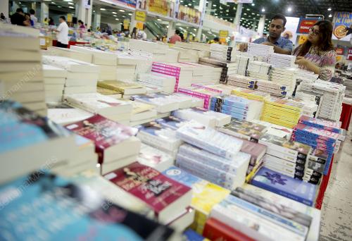 KL01_19122014_PESTA_BUKU