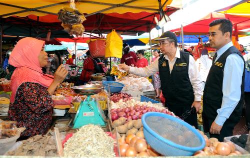 KL01_20012014_ROSLI_MINYAK