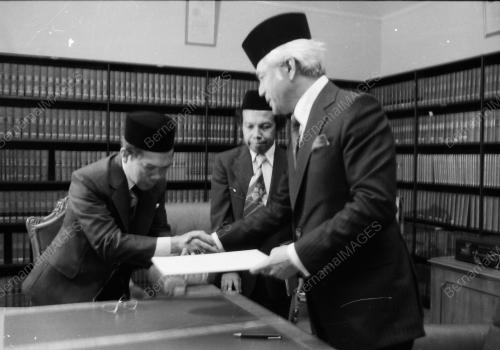 SULTAN AZLAN MUHIBBUDDIN SHAH