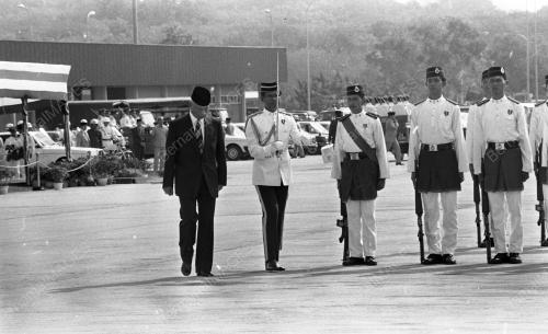 KL01_20032015_AGONG_TIBA