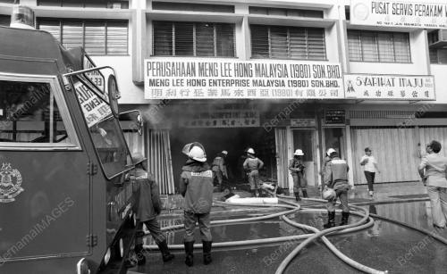 KL01_20032015_KEBAKARAN