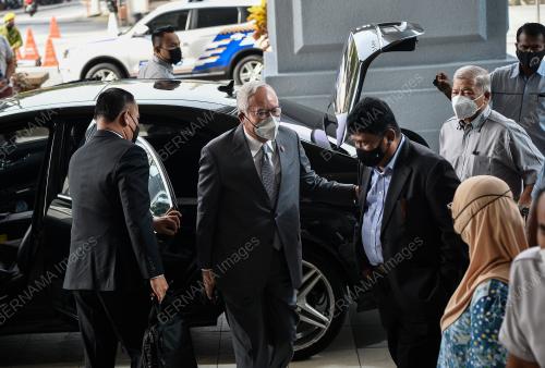DATUK SERI NAJIB TUN RAZAK