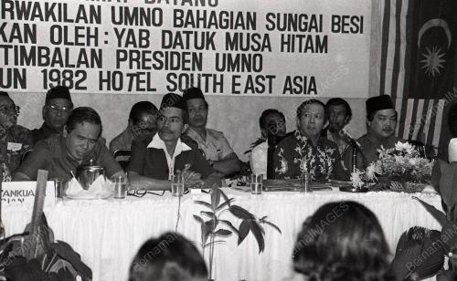 UMNO