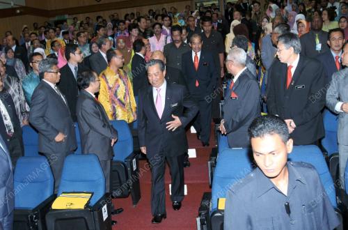 TAN SRI MUHYIDDIN YASSIN