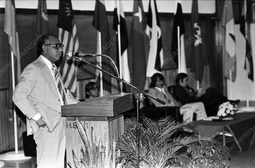 TAN SRI SYED NASIR ISMAIL