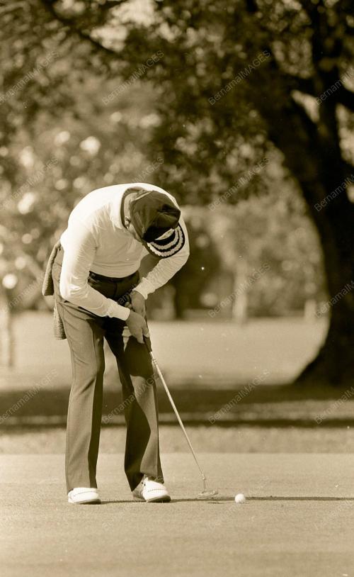 KL01_210390_GOLF