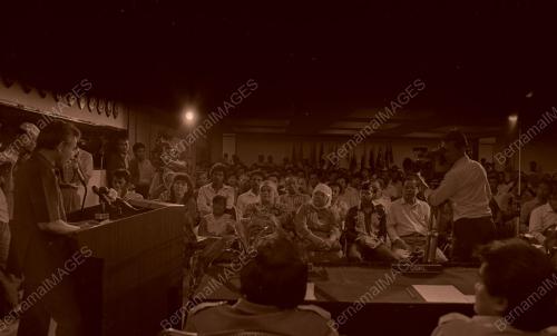 DAIM DIALOG DENGAN PERSATUAN PENJAJA