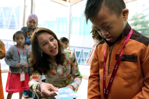 KL01_21072017_YAYASAN_IJN