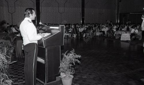 DR. MAHATHIR MOHAMAD