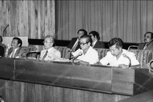SIDANG AKHBAR MAJLIS PELANCARAN HADIAH PUISI
