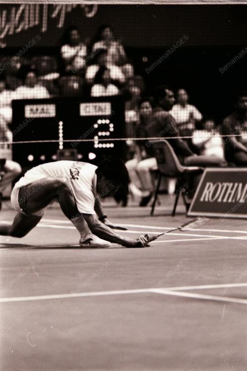 BADMINTON PIALA THOMAS-UBER
