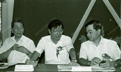 LIM KENG YAIK MERASMIKAN PARTI GERAKAN SELANGOR