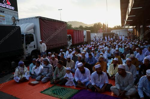 SOLAT HARI RAYA AIDILFITRI 2023
