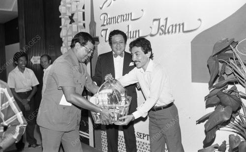 KL01_22072015_TAMADUN