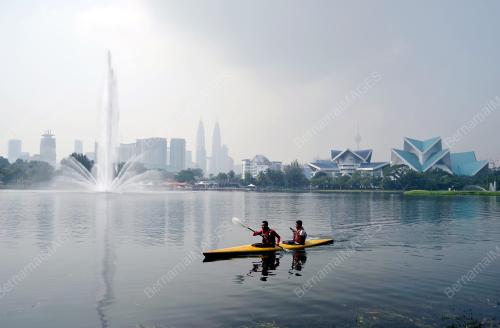 KL01_22092015_TINJAUAN