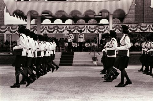 KL01_22111980_PERBARISAN