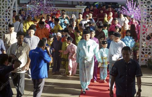 KL01_22112015_SUNATHON