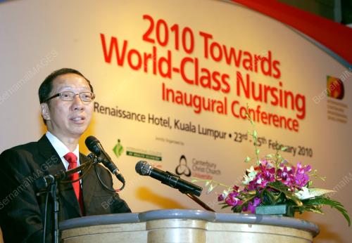 DR KOH TSU KOON