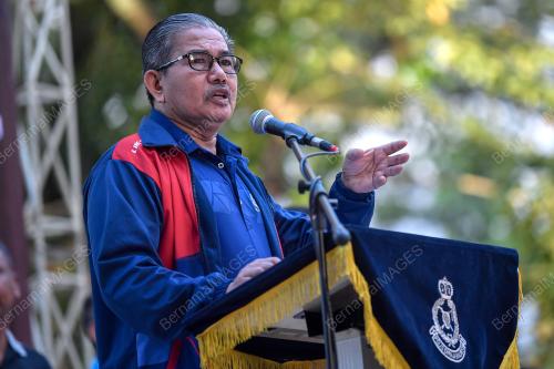 DATUK SERI MAZLAN LAZIM