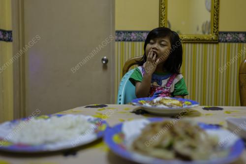 TINJAUAN HARI PERTAMA BERSAHUR