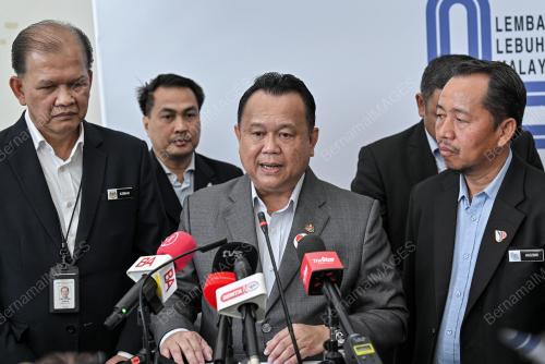 DATUK SERI ALEXANDER NANTA LINGGI