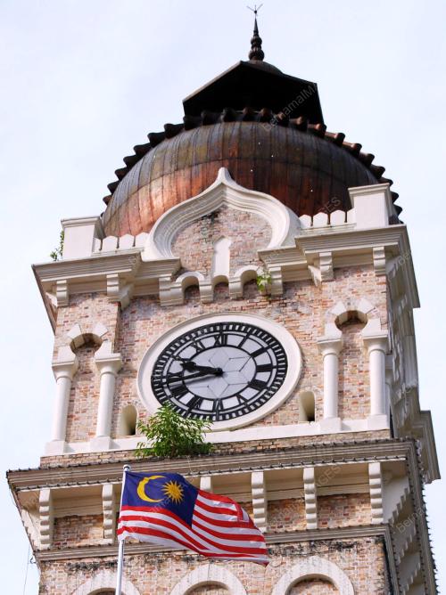 MENARA JAM BANGUNAN SULTAN ABDUL SAMAD