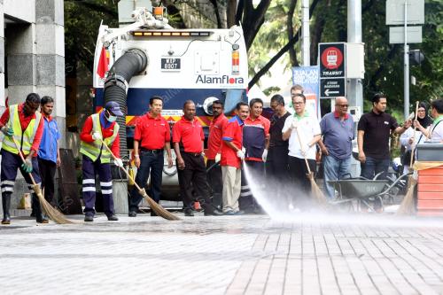 KL01_23112014_PEMBERSIHAN