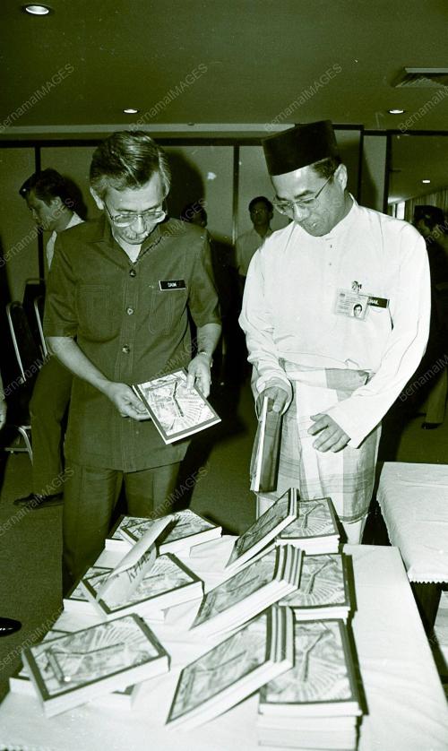 KL01_240390_ZAKAT
