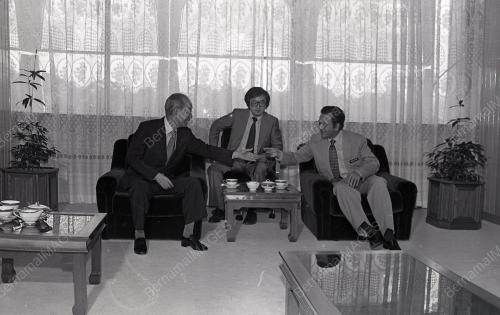 DR. MAHATHIR BIN MOHAMAD