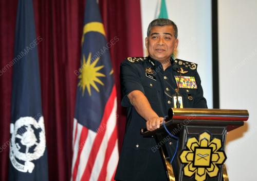 KL01_24112016_IGP_UIA