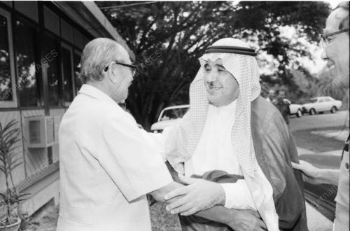 TUNKU ABDUL RAHMAN RECEIVES CHEQUE