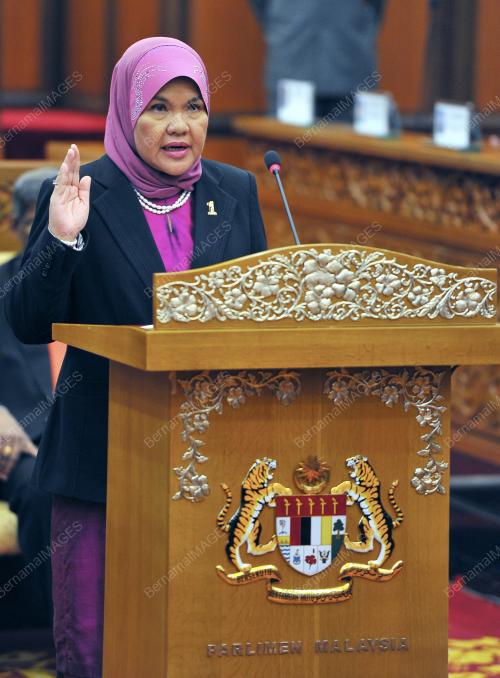 SENATOR DATUK MAZNAH MAZLAN