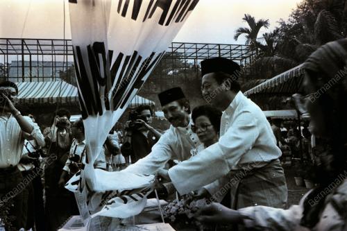 DATUK SERI DR MAHATHIR MOHAMAD