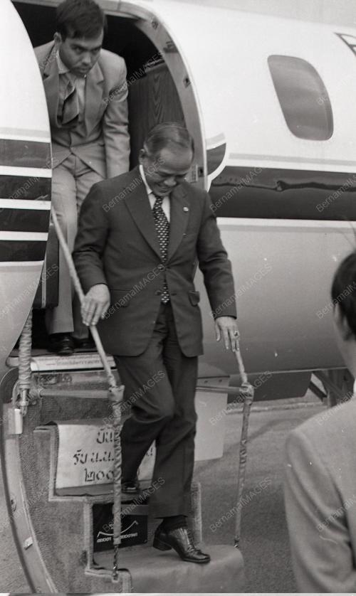 MENTERI DALAM NEGERI THAILAND