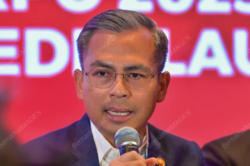 FAHMI FADZIL