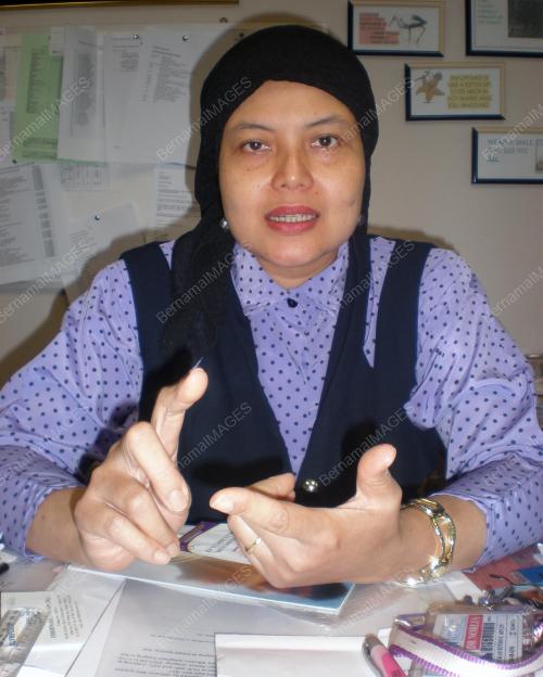 DR NORLIA ABDULLAH_